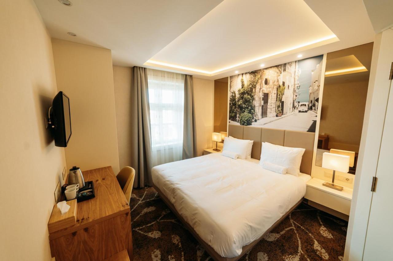 Labashaz Debrecen Bed & Breakfast Exterior photo