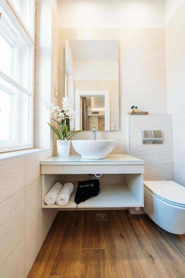 Labashaz Debrecen Bed & Breakfast Exterior photo